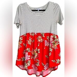WHITE BIRCH Red Floral/Black/White Striped Short-Sleeve Babydoll Top, Small,GUC.